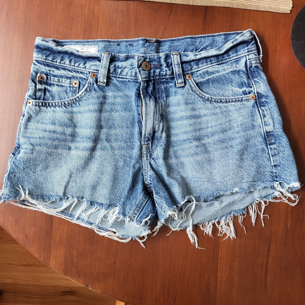 GAP Low Stride Jean Shorts